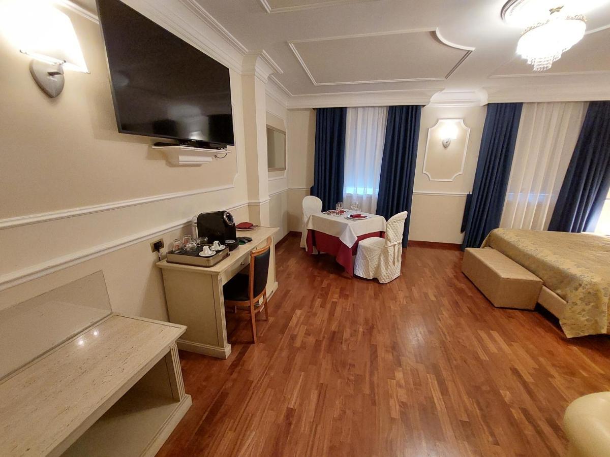 Hotel Villa Medici Rocca San Giovanni Εξωτερικό φωτογραφία