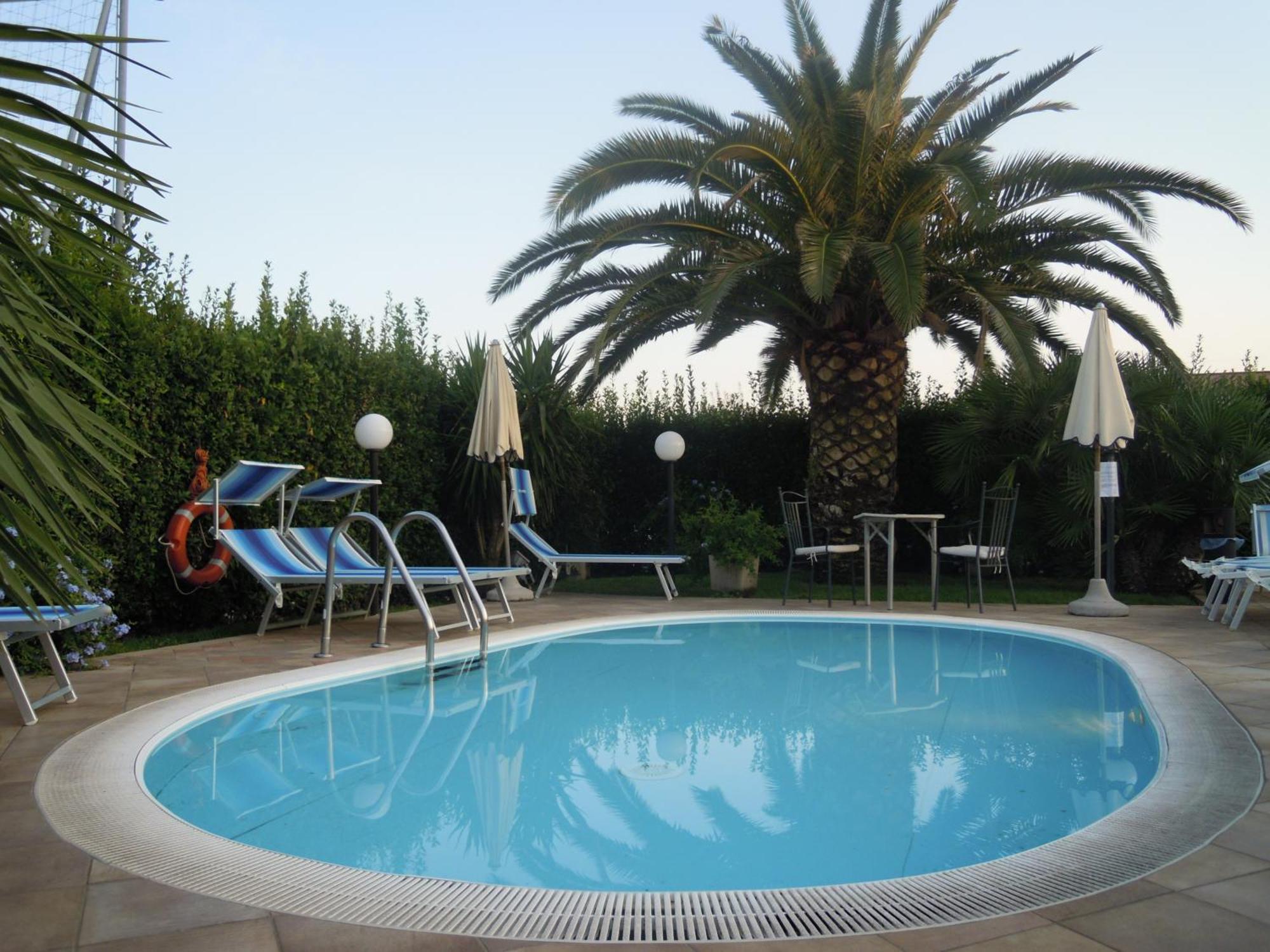 Hotel Villa Medici Rocca San Giovanni Εξωτερικό φωτογραφία