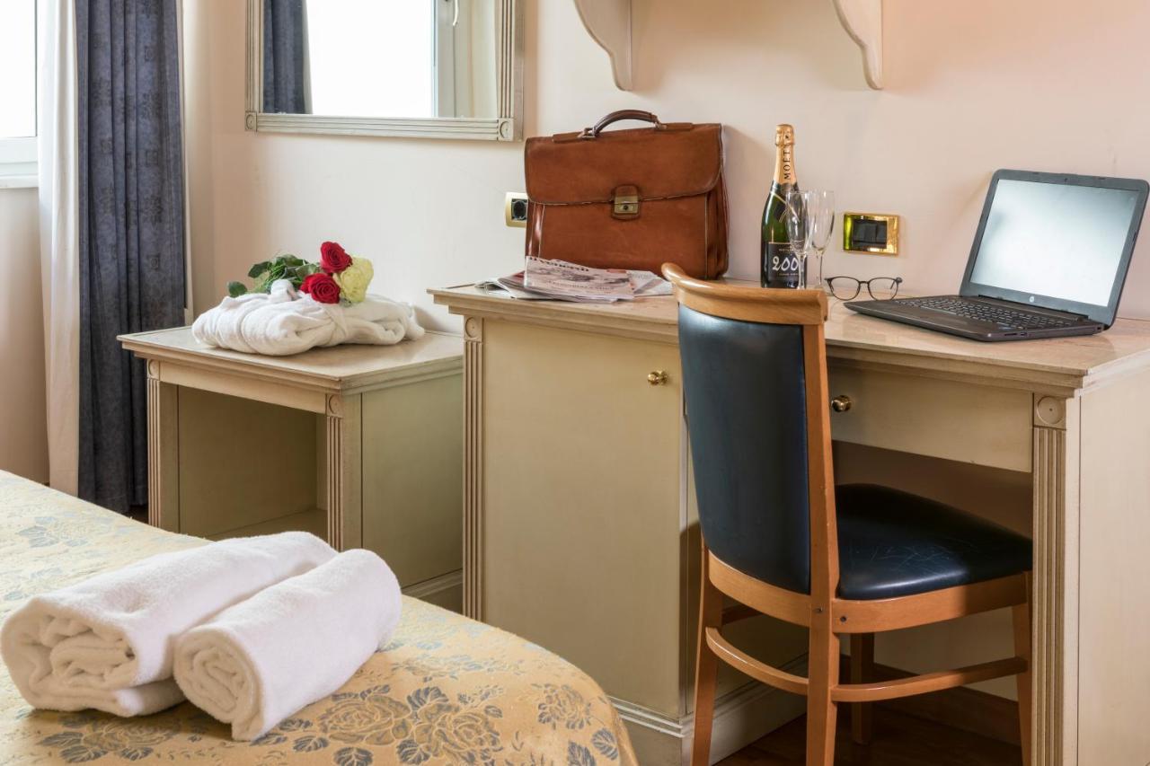 Hotel Villa Medici Rocca San Giovanni Εξωτερικό φωτογραφία