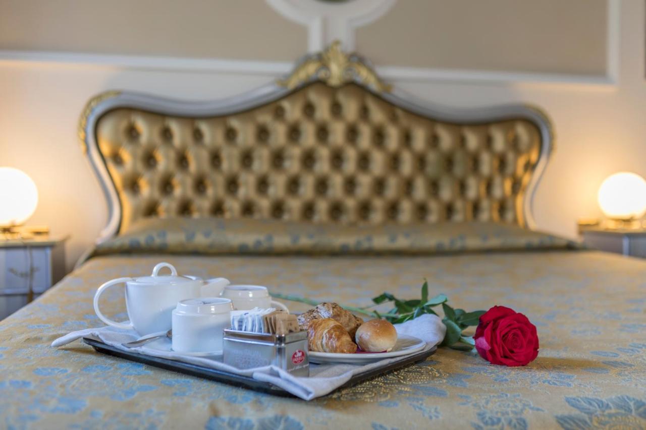 Hotel Villa Medici Rocca San Giovanni Εξωτερικό φωτογραφία